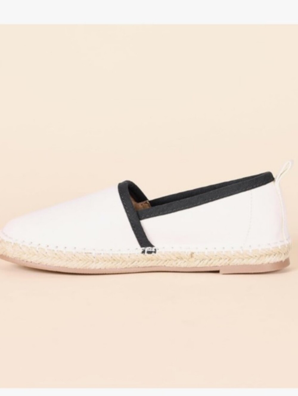 Amazon Essentials Cream Espadrille Slip-On with Black Trim Size 9 NWT